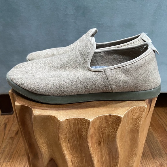 allbirds Other - Allbirds wool Loafers -size 10.  Tan upper and green sole.